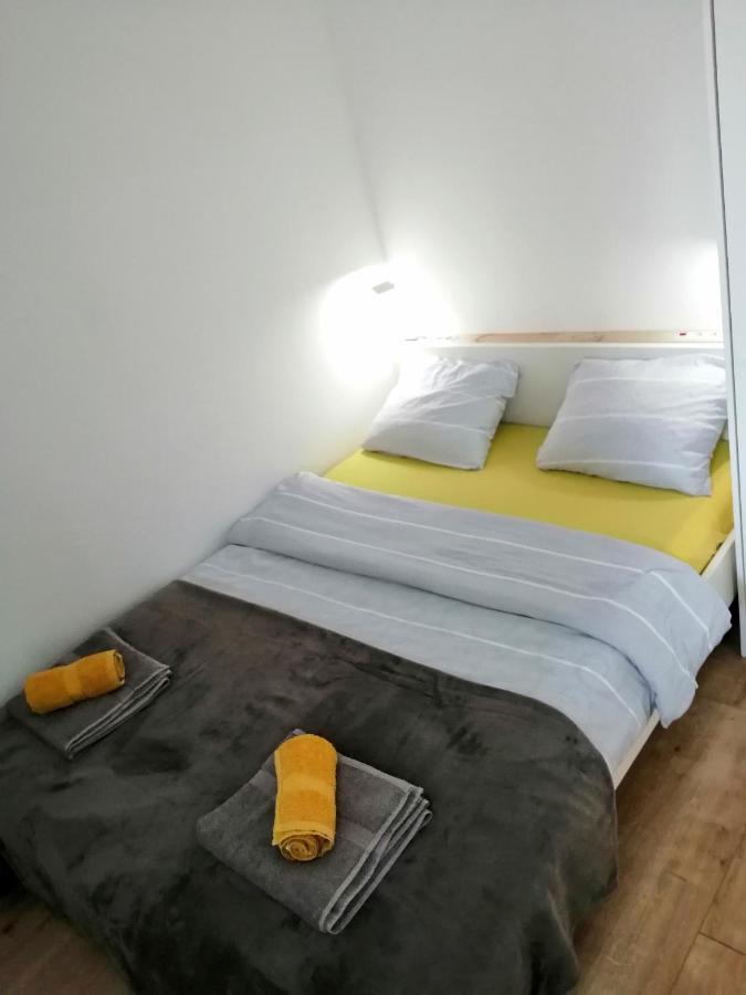Nikas Apartman Donji Milanovac Kültér fotó